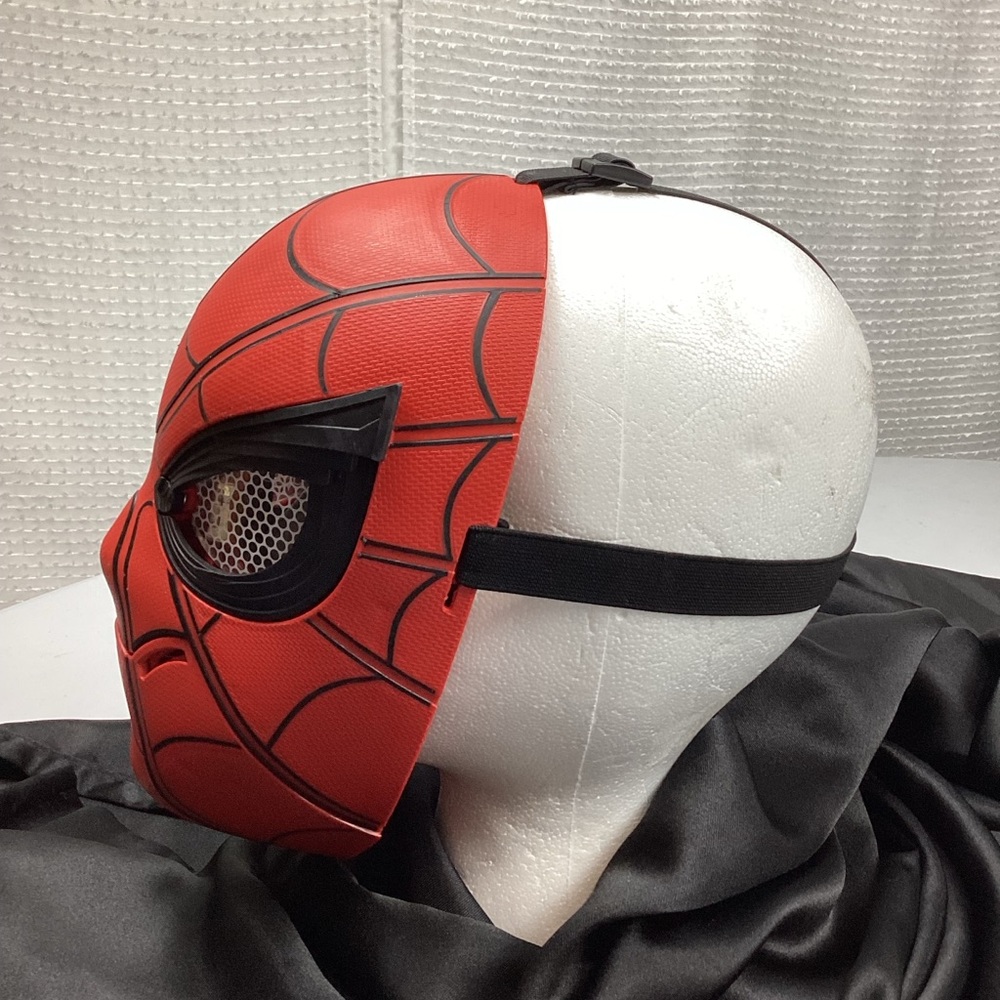 2016 Hasbro Marvel Hard Plastic Spider-Man Youth Halloween Mask - Picture 3 of 10